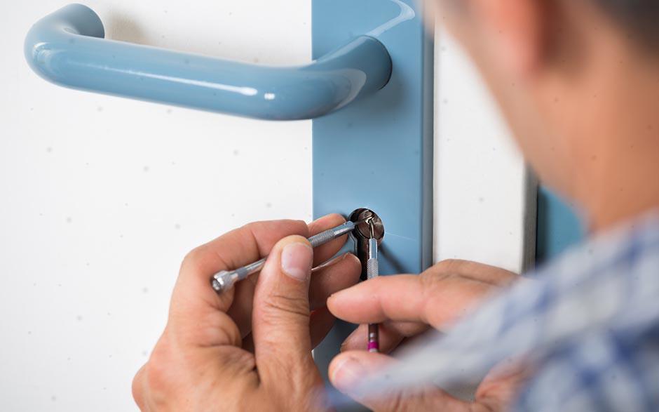 artisans serrurier Tarascon